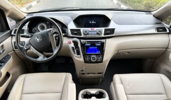 
									Honda Odyssey 2016 full								