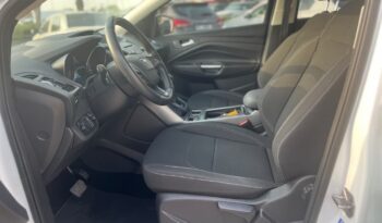 
									Ford Escape 2019 full								