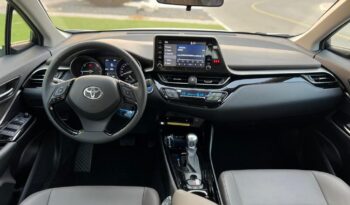 
									2023 Toyota CHR full								