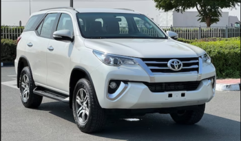 
									Toyota Fortuner EXR 2017 full								