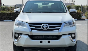 
									Toyota Fortuner EXR 2017 full								