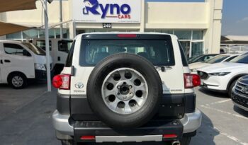 
									Toyota FJ Cruiser 2012 full								