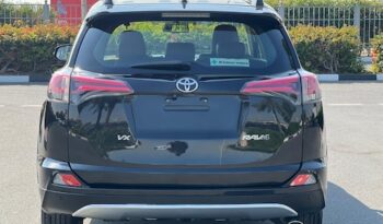 
									Toyota Rav4 VX 2017 full								