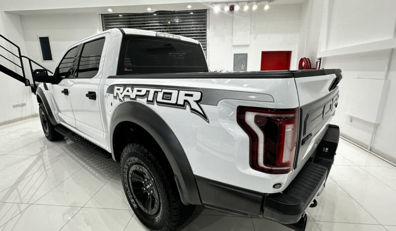 
								2018 Ford Raptor full									