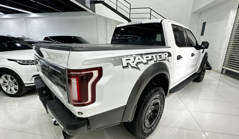 
								2018 Ford Raptor full									