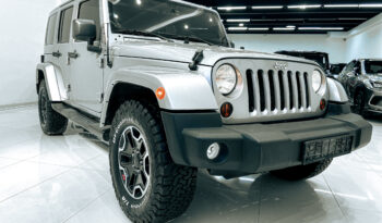 
									Jeep Wrangler Sahara Unlimited 2013 // Low mileage full								