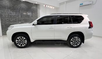 
									Toyota Prado GXR V6 2023 full								