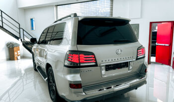 
									2013 Lexus LX570 Supercharger Body Kit Platinum V8 5.7L // FREE: Insurance; Registration; Tinting; Salik Tag full								