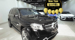 2015 Mercedes GL 500 Black V8 GLS 63 Kit Installed // FREE: 3rd Party Insurance; Registration; Tinting; Salik Tag