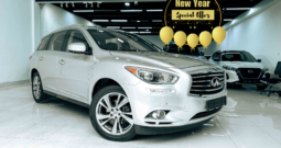 2015 Infiniti QX60 3.5L V6 // FREE: 3rd Party Insurance; Registration; Tinting; Salik Tag