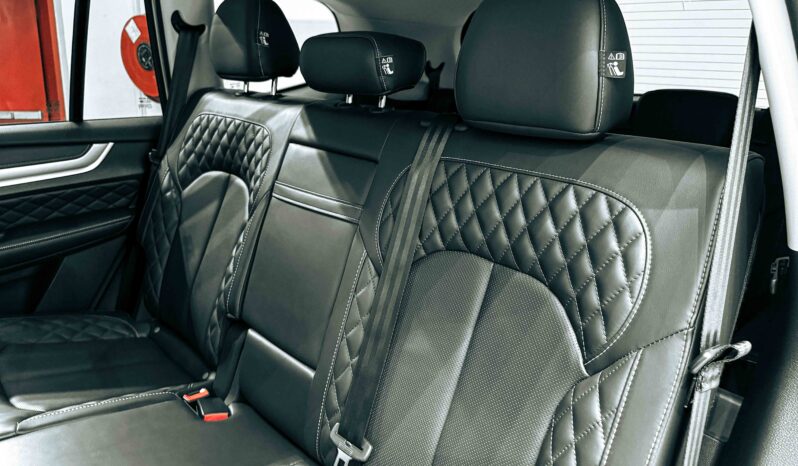 
								MG RX8 2022 Black Edition V4 2.0T // EMI starting from 1,290 AED full									