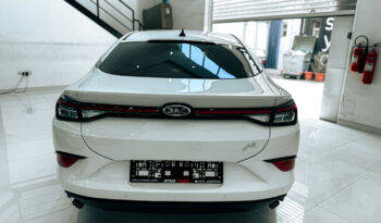 
									2023 Jac J7 Luxury 1.5T V4 // EMI Starting from 740 AED full								