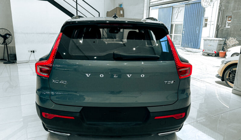 
								2020 Volvo XC40 T5 R Design // EMI Starting from 1,480 AED full									