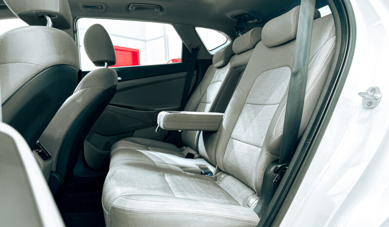 
								2021 Hyundai Tucson 2.0L V4 Comfort // EMI Starting from 1,090 AED full									