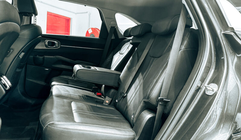 
								2024 KIA Sorento 3.5L V6 Top of the Line // EMI Starting from 2,225 AED full									