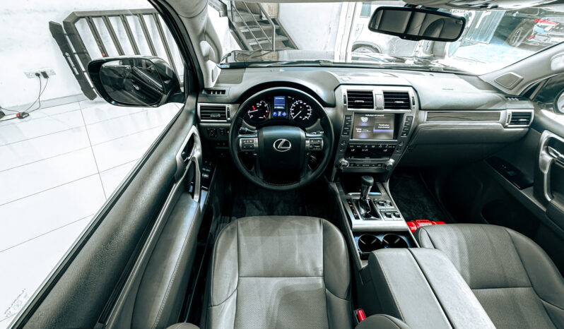
								2017 Lexus GX 460 4.6L V8 Premier // EMI Starting from 2,040 AED full									
