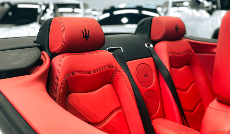 
								2013 Maserati Gran Cabrio MC Sportline // 4.7L V8 // Low mileage full									