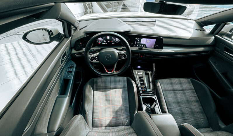 2023 Volkswagen Golf GTI P1 // *FREE*: 3rd Party Insurance; Registration; Tinting; Salik Tag // EMI 1,550 AED full