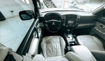 2018 Mitsubishi Pajero GLS Top 3.8L V6 // *FREE*: 3rd Party Insurance; Registration; Tinting; Salik Tag // EMI starting from 1,350 AED full