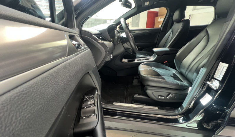 
								2019 Lincoln MKC Premiere 2.0T V4 // *FREE*: 3rd Party Insurance; Registration; Tinting; Salik Tag // EMI starting from 1,155 AED full									