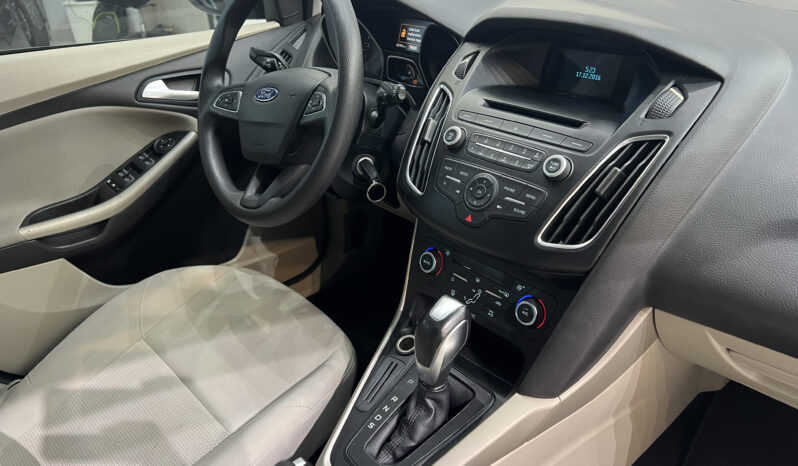 
								2017 Ford Focus Ambiente 1.5L V4 // *FREE*: 3rd Party Insurance; Registration; Tinting; Salik Tag // EMI starting from 590 AED full									