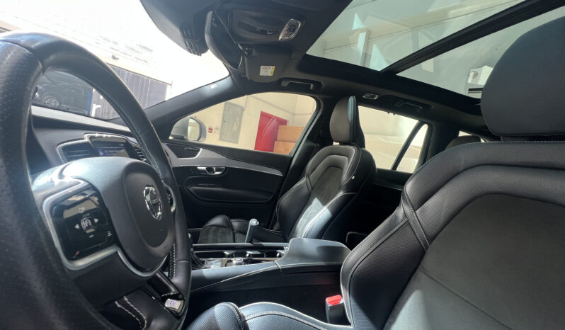 
								2019 Volvo XC90 2.0L V4 AWD // *FREE*: 3rd Party Insurance; Registration; Tinting; Salik Tag // EMI starting from 2,130 AED full									