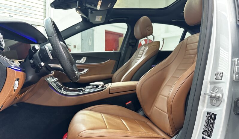 
								2017 Mercedes-Benz E300 2.0L V4 // *FREE*: 3rd Party Insurance; Registration; Tinting; Salik Tag // EMI starting from 2,590 AED (48 Months) full									