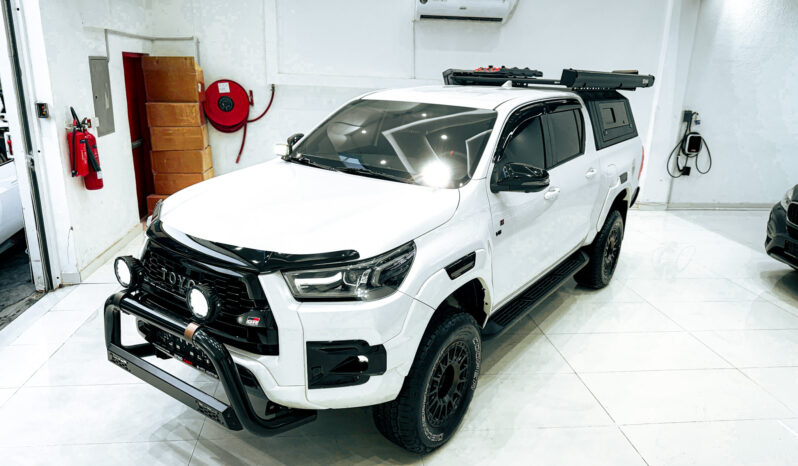 
								2022 Toyota Hilux GR Sport 4.0L V6 4*4 // *FREE*: 3rd Party Insurance; Registration; Tinting; Salik Tag // EMI Starts from 3,420 AED full									