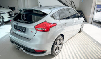 
									2017 Ford Focus ST 2.0L V4 // *FREE*: 3rd Party Insurance; Registration; Tinting; Salik Tag // EMI 1,400 AED // 48 Months full								