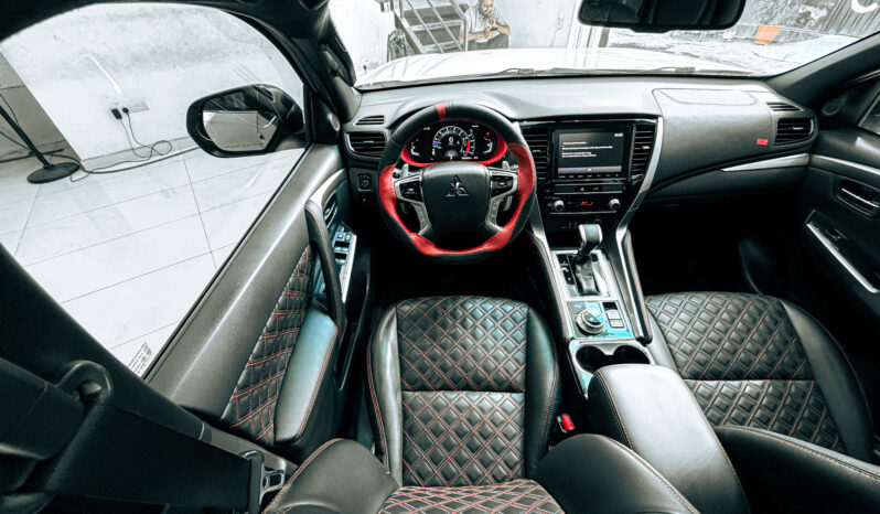 
								2020 Mitsubishi Montero Sport Signature Edition 3.0L V6 // *FREE*: 3rd Party Insurance; Registration; Tinting; Salik Tag // EMI 1,560 AED full									