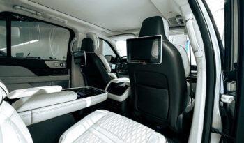 
									AED 2,890 // 20%DP // 2022 Lincoln Navigator // *FREE*: Insurance; Registration; Tinting; Salik Tag full								