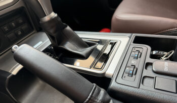 
									2020 Toyota Prado VXR 4.0L full								