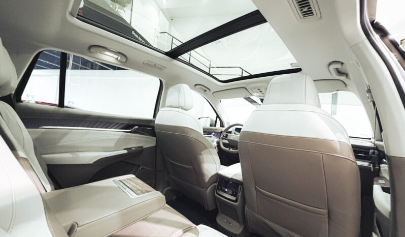 
								A️ED 1,720 // 20%DP // 2022 MG RX9 2.0T V4 4WD // *FREE: Insurance; Registration; Tinting; Salik Tag full									