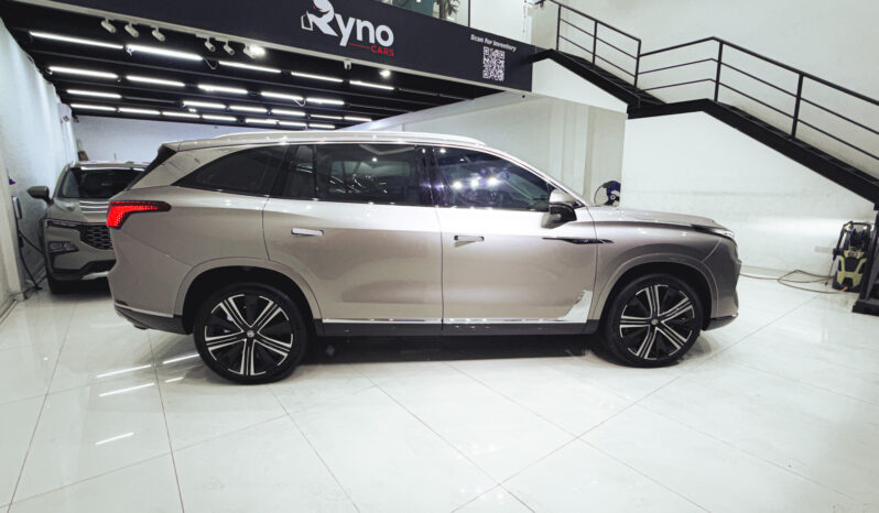 
								A️ED 1,720 // 20%DP // 2022 MG RX9 2.0T V4 4WD // *FREE: Insurance; Registration; Tinting; Salik Tag full									