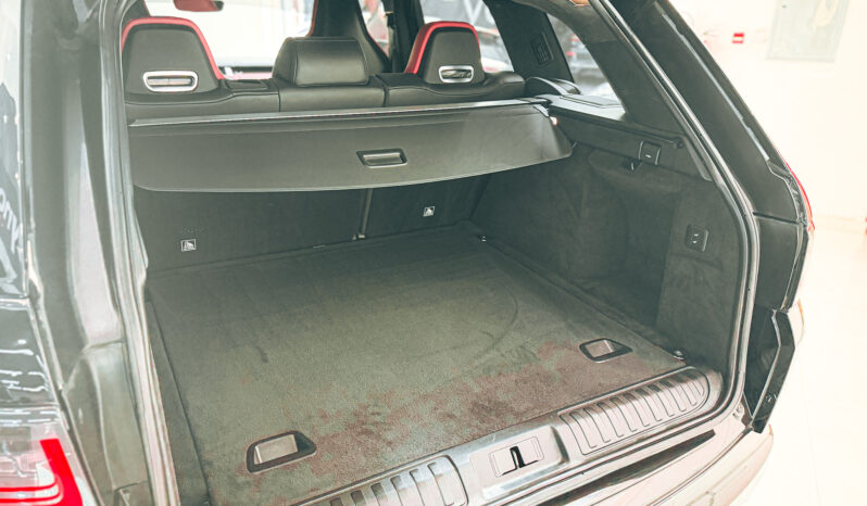 
								AED 3,900 // 20% DP // 2019 Range Rover SVR // *FREE*: Insurance; Registration; Tinting; Salik Tag full									