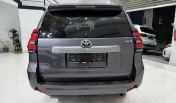 
									AED 2,300 // 20%DP // 48 months // 2018 Toyota Prado VXR 2.7L V4 full								