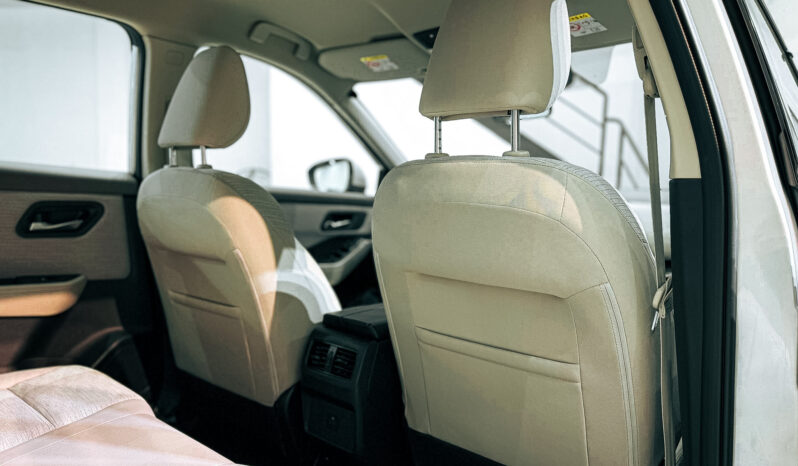 
								AED 1,100 // 20%DP // 2023 Nissan X-Trail S // *FREE*: Insurance; Registration; Tinting; Salik Tag full									