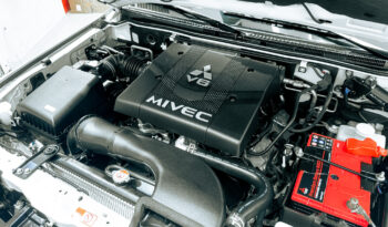 
									AED 1,300 // 20%DP // 2020 Mitsubishi Pajero Signature Edition 3.8L V6 full								