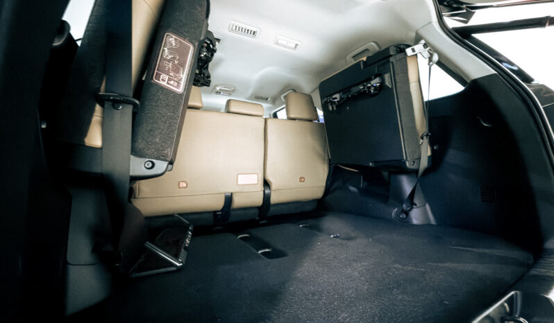 
								AED 1,390 // 20%DP // 2020 Toyota Fortuner VXR 4.0L V6 4WD full									