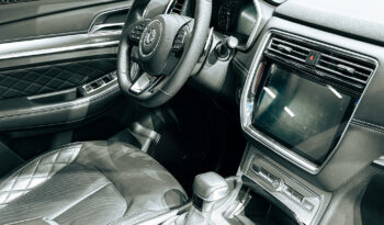 
									AED 1,175 // 20%DP // 2023 MG RX8 2.0T V4 4WD Black Edition full								