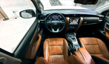 
									2018 Toyota Fortuner VXR 4.0L V6 // EMI starting from 1,600 AED full								