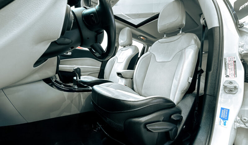 
								2020 Jeep Compass Limited 2.4L V4 4WD // EMI starting from 760 AED full									