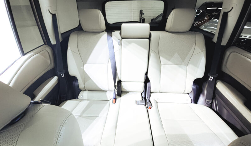
								2025 Toyota Prado GXR 2.4L V4 4WD // EMI Starts from 3,800 AED full									