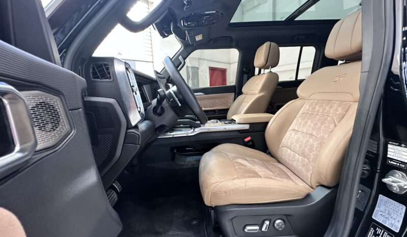 
								2026 Jetour T2 Traveler Plus 2.0L V4 4WD // EMI Starting from 2,450 AED full									