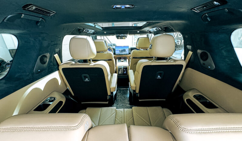 
								2025 BYD Leopard 8 Smart & Brave Flagship 2.0L V4 // EMI Starting from 4,400 AED full									