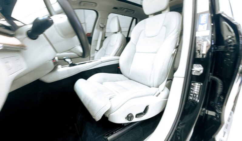 
								2020 Volvo XC90 T6 Inscription Highline 2.0L V4 // EMI starting from 2,100 AED full									