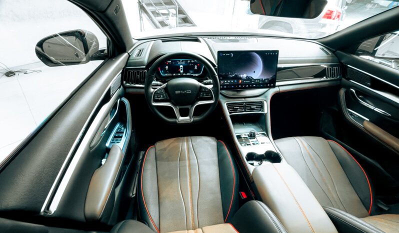 
								2026 BYD Song Plus Premium 1.5T V4 4WD // Plug-in Hybrid // EMI starting from 2,520 AED full									
