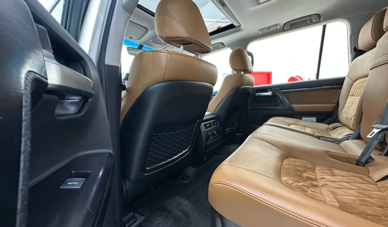 
								2021 Toyota Land Cruiser GXR Grand Touring 4.6L V8 // EMI Starts from 3,900 AED full									