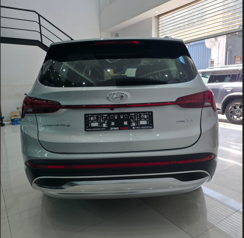 
								2024 Hyundai Santa Fe Premium Plus 3.5L V6 // EMI Starting from 2,200 AED full									