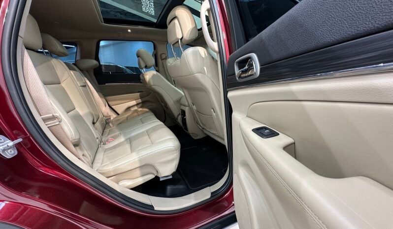 
								2019 Jeep Grand Cherokee Limited 3.6L V6 // EMI Starting from 1,350 AED full									